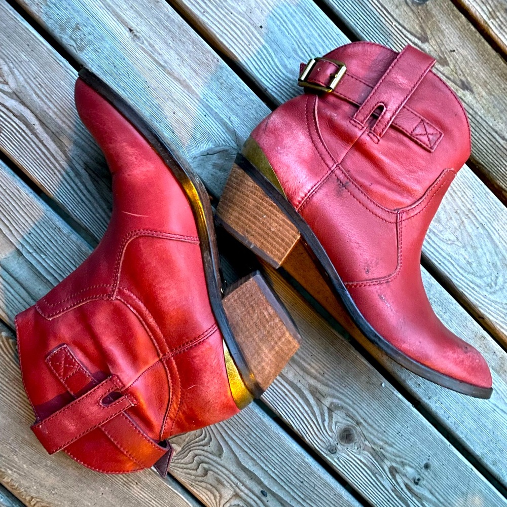 Lucky Brand Red Leather Cowgirl Ankle Boots with Brass Detailing
